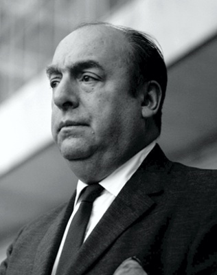 Pablo Neruda 1963.jpg